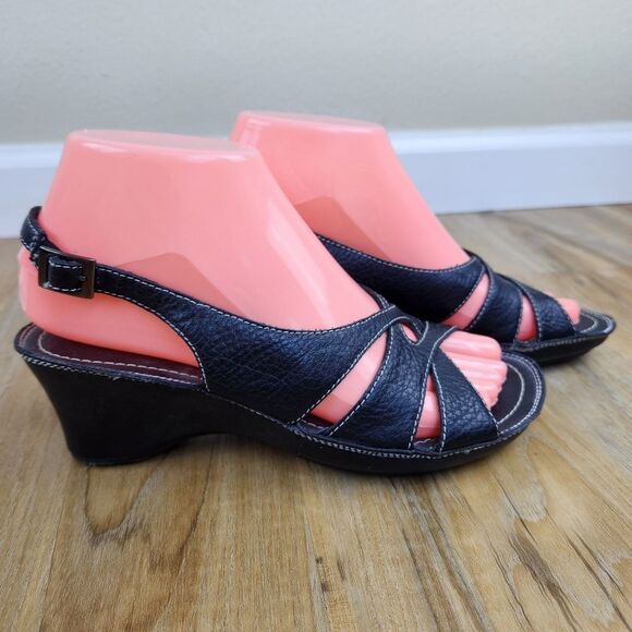 🐞Dockers Black Leather Wedge Sandals Size 6 - Picture 1 of 12
